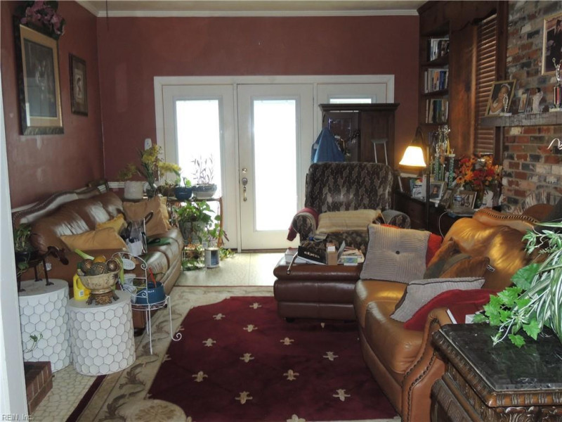 Photo 18 of 24 residential for sale in Franklin virginia