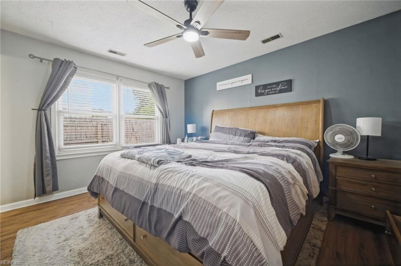 Photo 16 of 41 residential for sale in Virginia Beach virginia