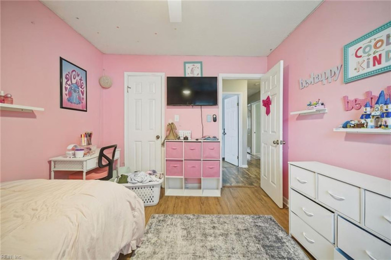 Photo 19 of 41 residential for sale in Virginia Beach virginia