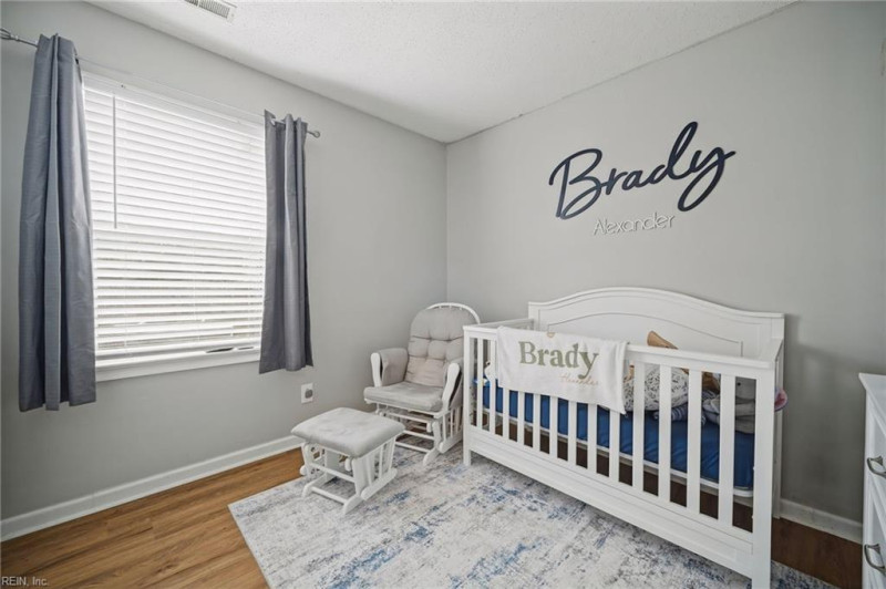 Photo 20 of 41 residential for sale in Virginia Beach virginia
