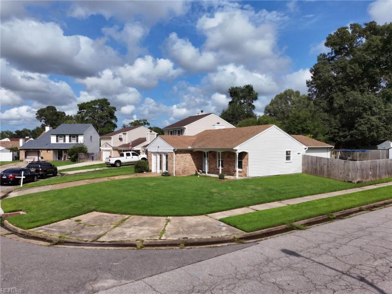 Photo 34 of 41 residential for sale in Virginia Beach virginia