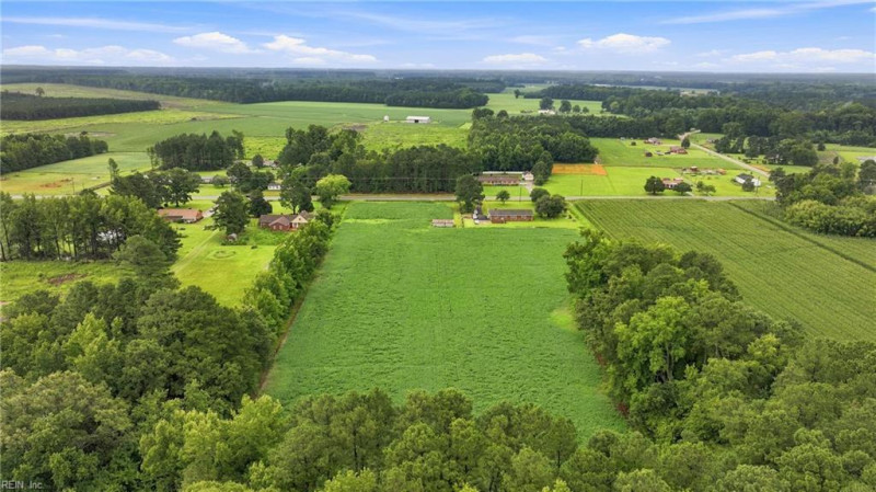 Photo 5 of 44 residential for sale in Gates County virginia