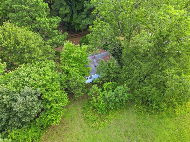Photo 17 of 19 residential for sale in Northampton County virginia