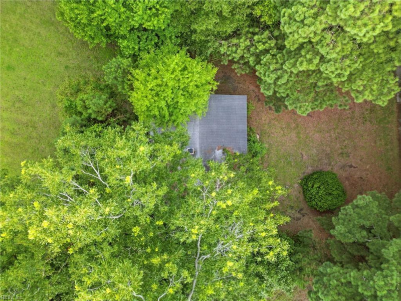 Photo 18 of 19 residential for sale in Northampton County virginia