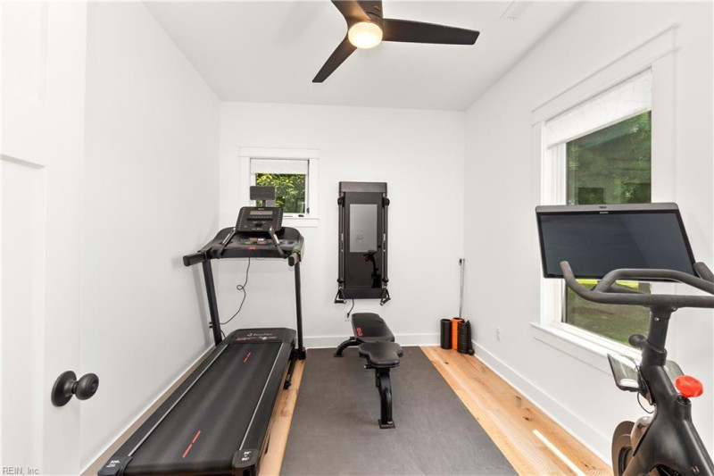 Photo 29 of 46 residential for sale in Currituck County virginia