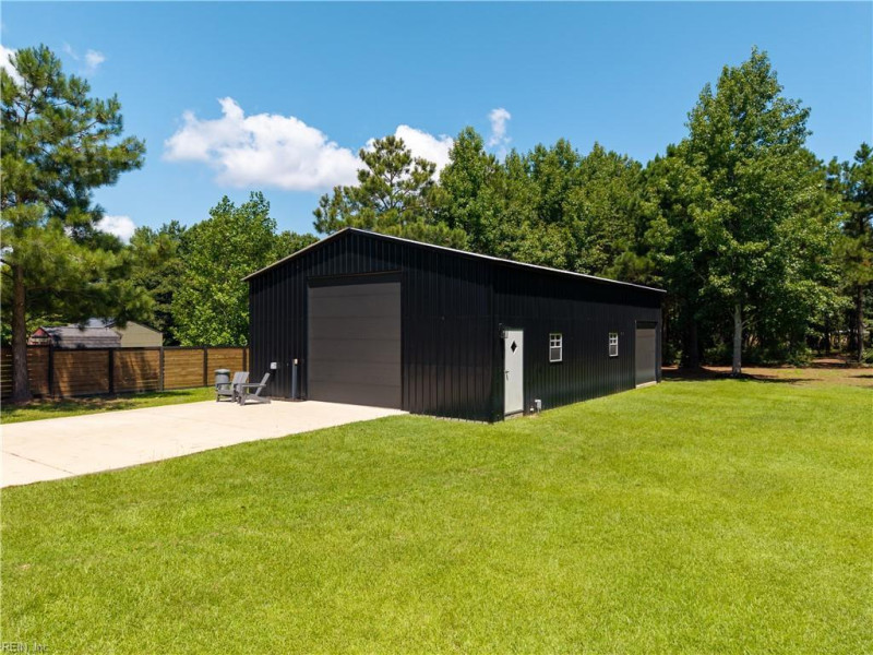 Photo 4 of 46 residential for sale in Currituck County virginia