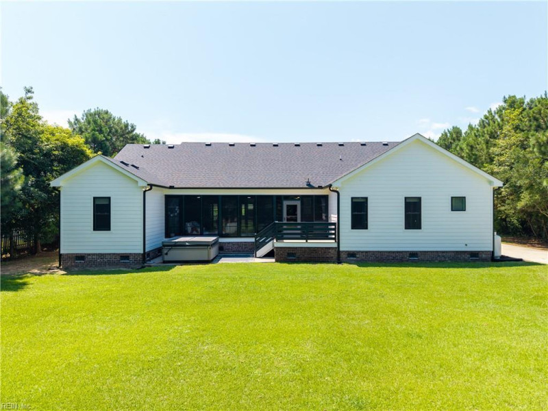 Photo 40 of 46 residential for sale in Currituck County virginia