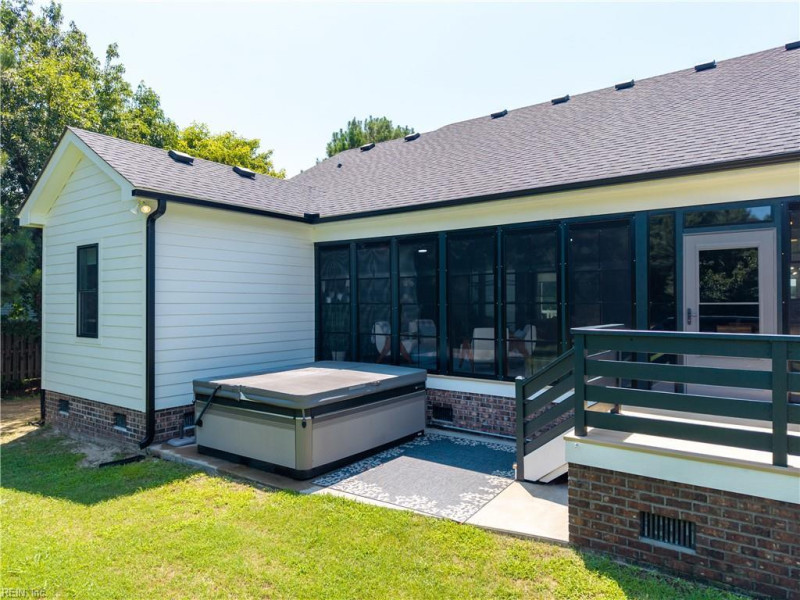 Photo 41 of 46 residential for sale in Currituck County virginia