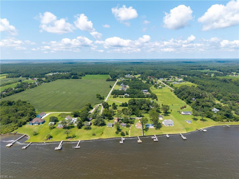 Photo 44 of 46 residential for sale in Currituck County virginia