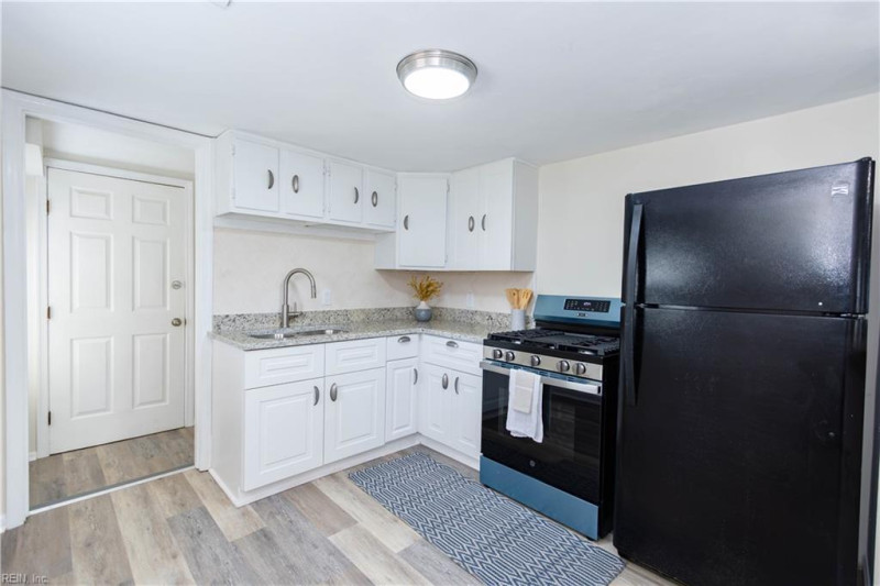 Photo 9 of 20 residential for sale in Newport News virginia