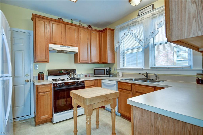 Photo 20 of 49 residential for sale in Norfolk virginia Photo 20 of 49 residential for sale in Norfolk virginia