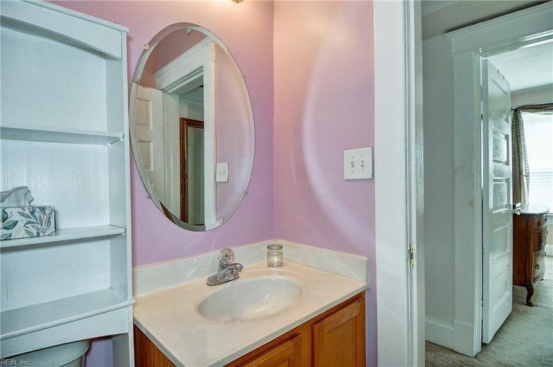 Photo 32 of 49 residential for sale in Norfolk virginia Photo 32 of 49 residential for sale in Norfolk virginia