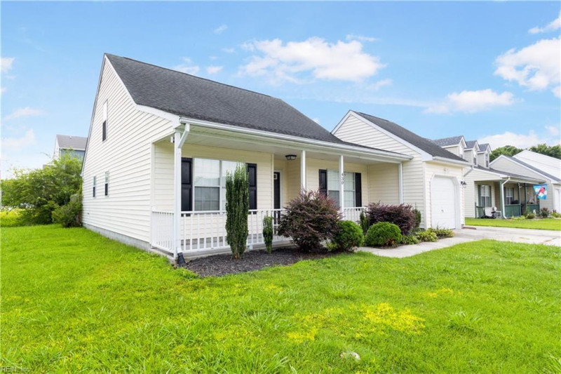 Photo 2 of 21 residential for sale in Suffolk virginia