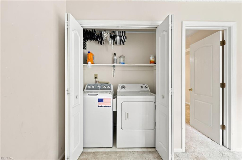 Photo 27 of 32 residential for sale in Chesapeake virginia