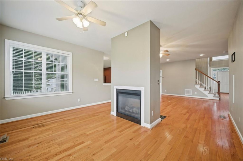 Photo 10 of 50 residential for sale in Williamsburg virginia Photo 10 of 50 residential for sale in Williamsburg virginia
