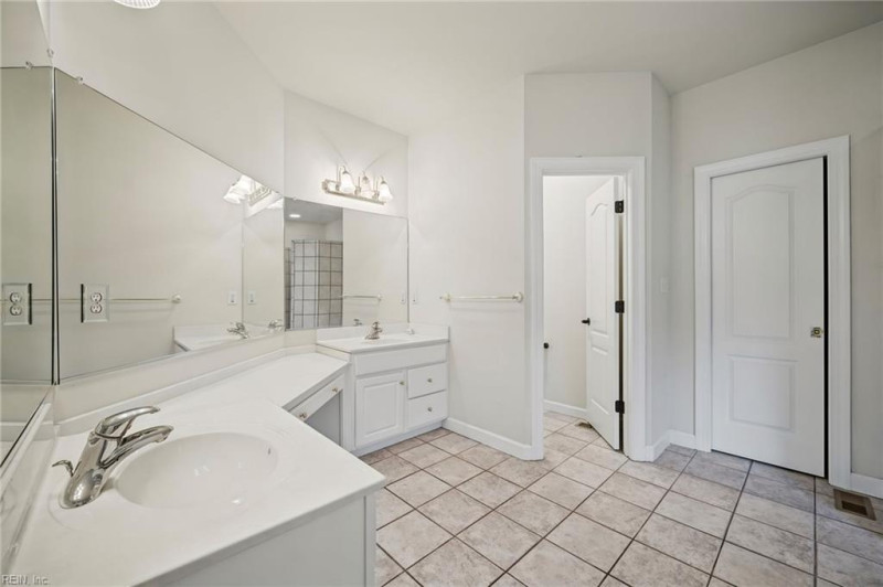 Photo 22 of 50 residential for sale in Williamsburg virginia Photo 22 of 50 residential for sale in Williamsburg virginia