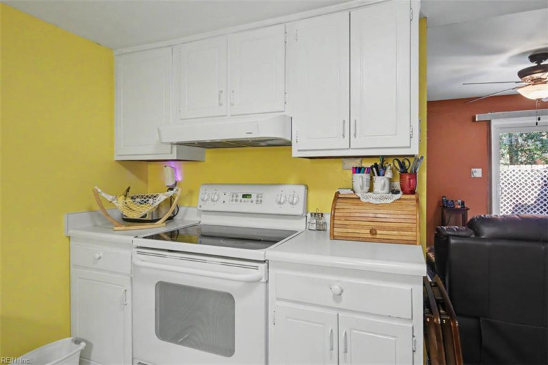 Photo 12 of 23 residential for sale in Newport News virginia