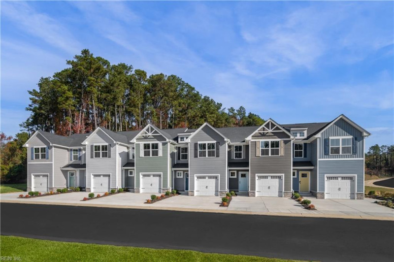Photo 1 of 10 residential for sale in Franklin virginia