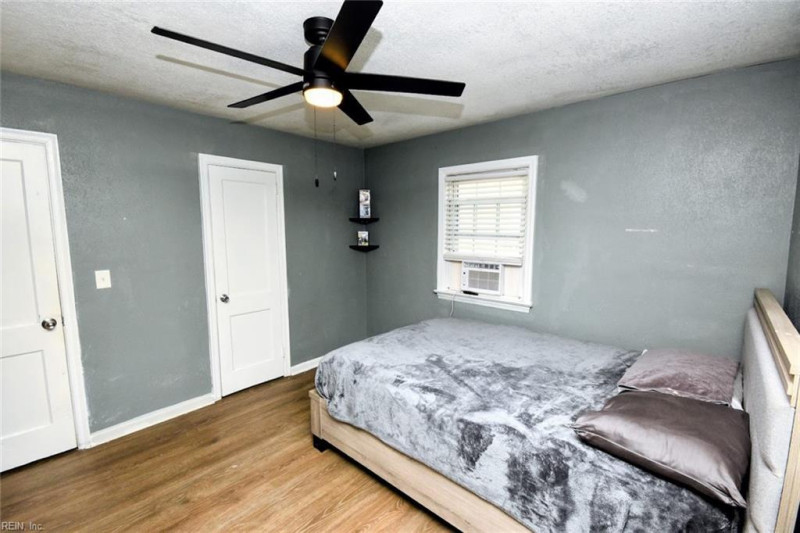 Photo 13 of 27 residential for sale in Norfolk virginia Photo 13 of 27 residential for sale in Norfolk virginia