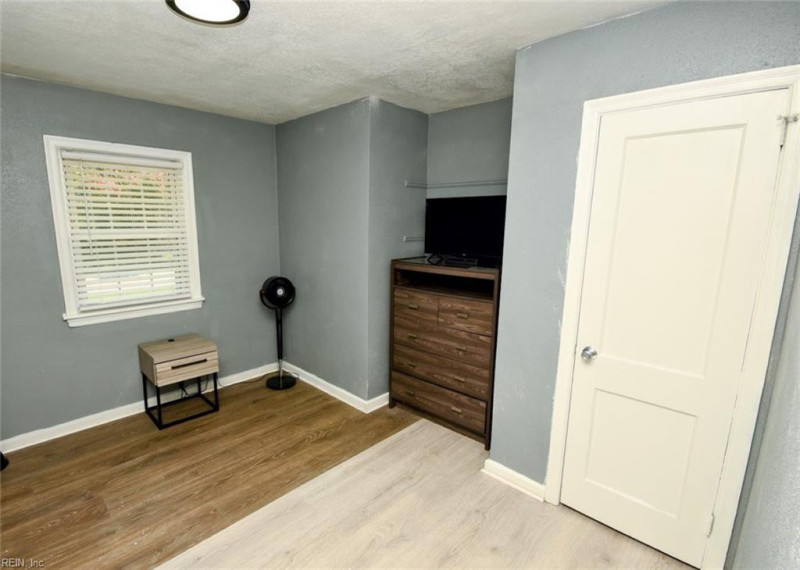 Photo 16 of 27 residential for sale in Norfolk virginia Photo 16 of 27 residential for sale in Norfolk virginia