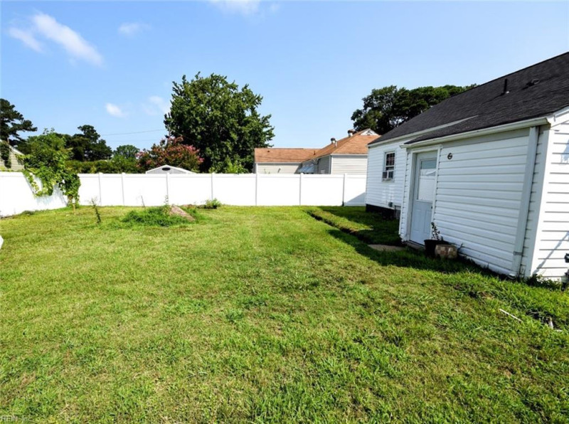 Photo 19 of 27 residential for sale in Norfolk virginia Photo 19 of 27 residential for sale in Norfolk virginia