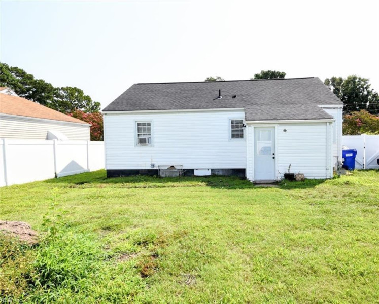 Photo 20 of 27 residential for sale in Norfolk virginia Photo 20 of 27 residential for sale in Norfolk virginia