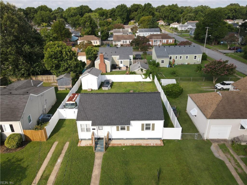 Photo 22 of 27 residential for sale in Norfolk virginia Photo 22 of 27 residential for sale in Norfolk virginia
