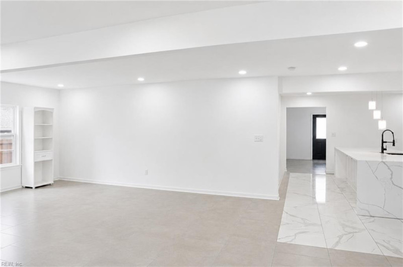 Photo 3 of 45 residential for sale in Hampton virginia