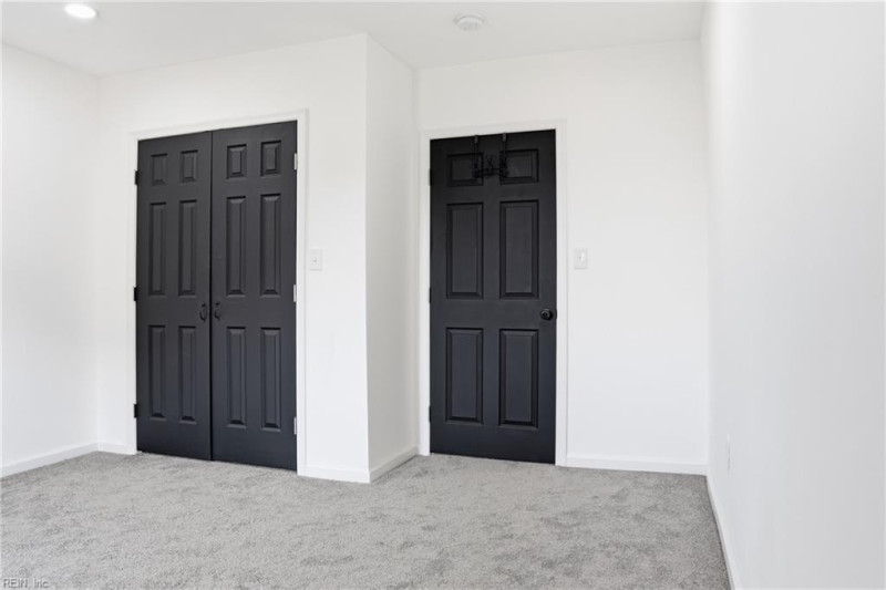 Photo 33 of 45 residential for sale in Hampton virginia