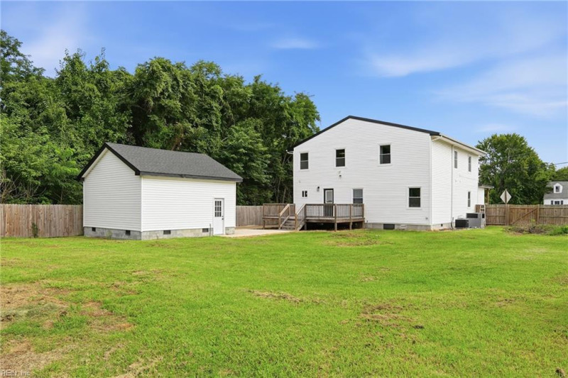 Photo 5 of 45 residential for sale in Hampton virginia