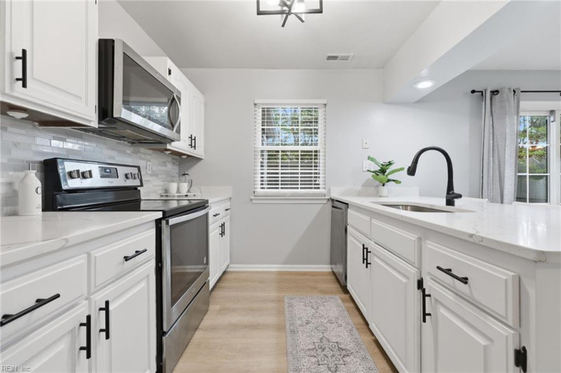 Photo 6 of 16 residential for sale in Virginia Beach virginia Photo 6 of 16 residential for sale in Virginia Beach virginia