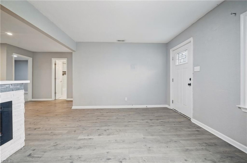 Photo 5 of 35 residential for sale in Suffolk virginia Photo 5 of 35 residential for sale in Suffolk virginia