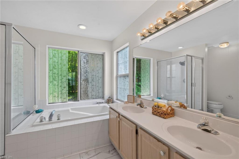 Photo 23 of 50 residential for sale in Virginia Beach virginia