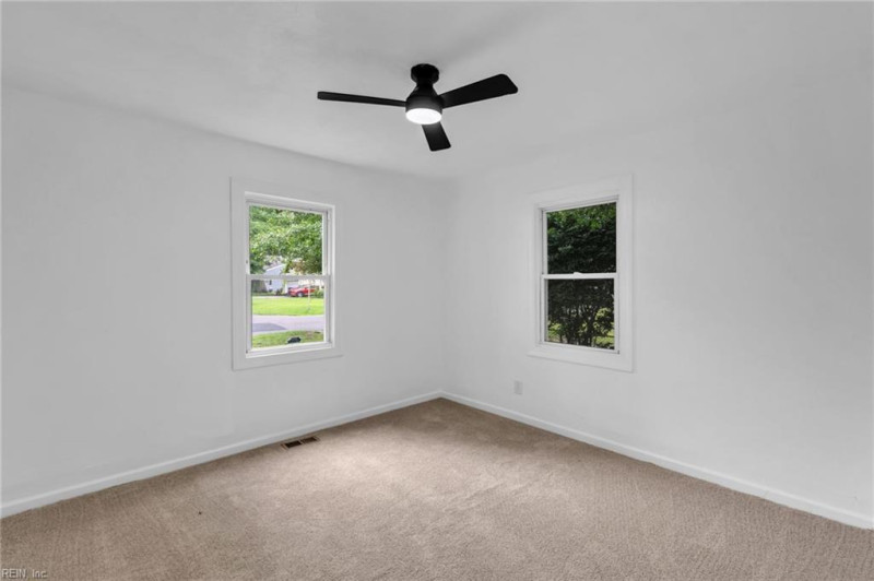 Photo 11 of 15 residential for sale in Chesapeake virginia Photo 11 of 15 residential for sale in Chesapeake virginia