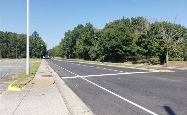 20 Hunt Club Boulevard, Hampton, VA 23666