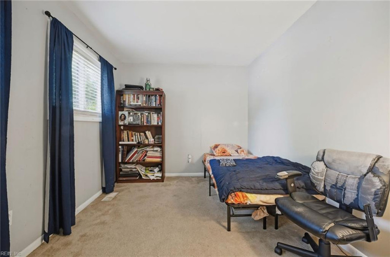 Photo 27 of 37 residential for sale in Newport News virginia