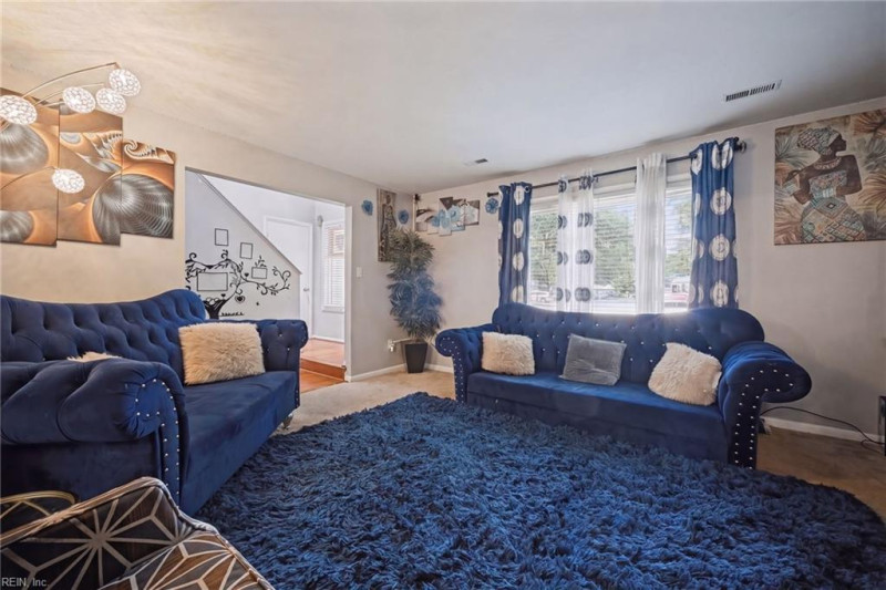 Photo 7 of 37 residential for sale in Newport News virginia