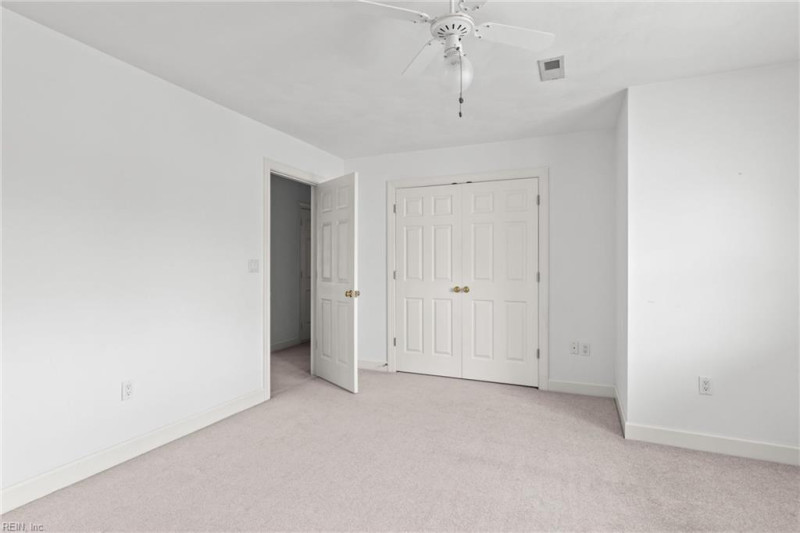 Photo 34 of 46 residential for sale in Chesapeake virginia Photo 34 of 46 residential for sale in Chesapeake virginia