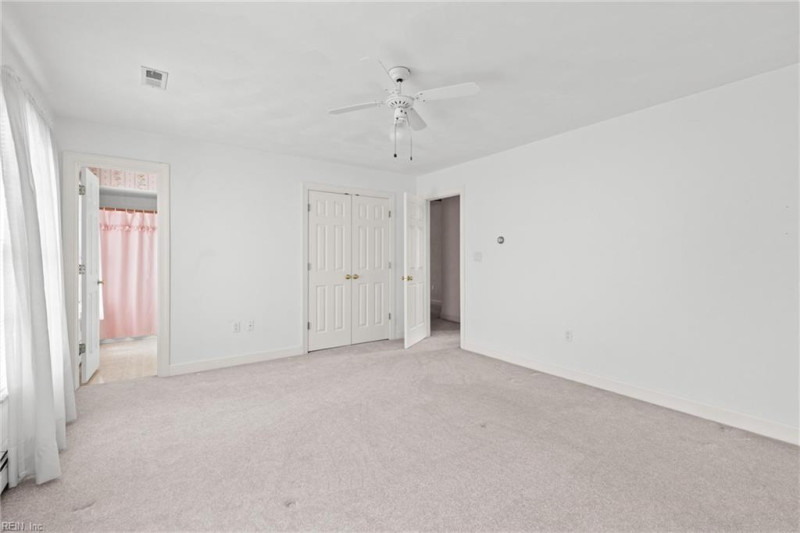 Photo 36 of 46 residential for sale in Chesapeake virginia Photo 36 of 46 residential for sale in Chesapeake virginia