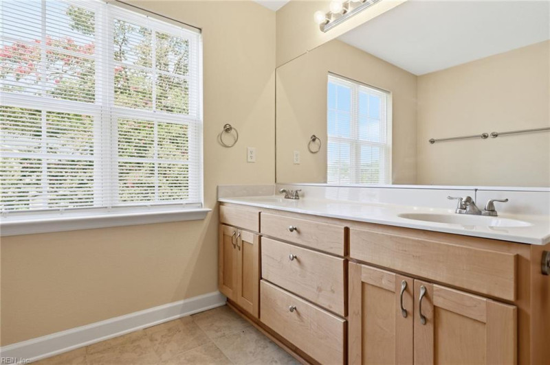 Photo 24 of 33 residential for sale in Norfolk virginia