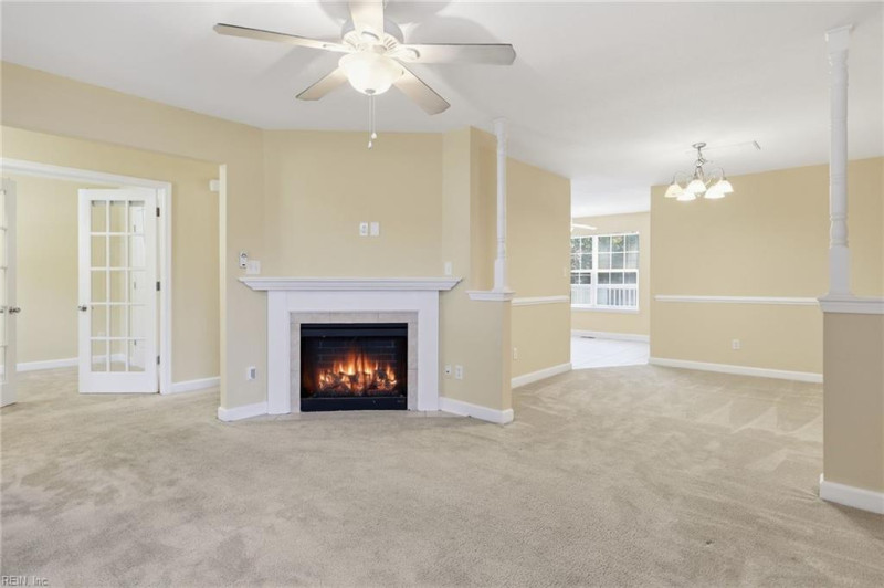 Photo 3 of 33 residential for sale in Norfolk virginia