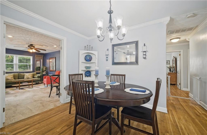 Photo 18 of 44 residential for sale in Virginia Beach virginia