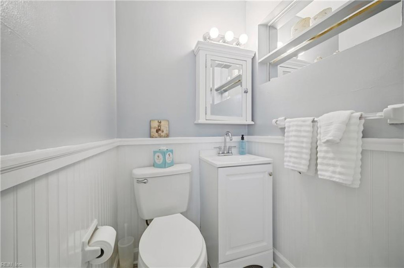 Photo 22 of 44 residential for sale in Virginia Beach virginia
