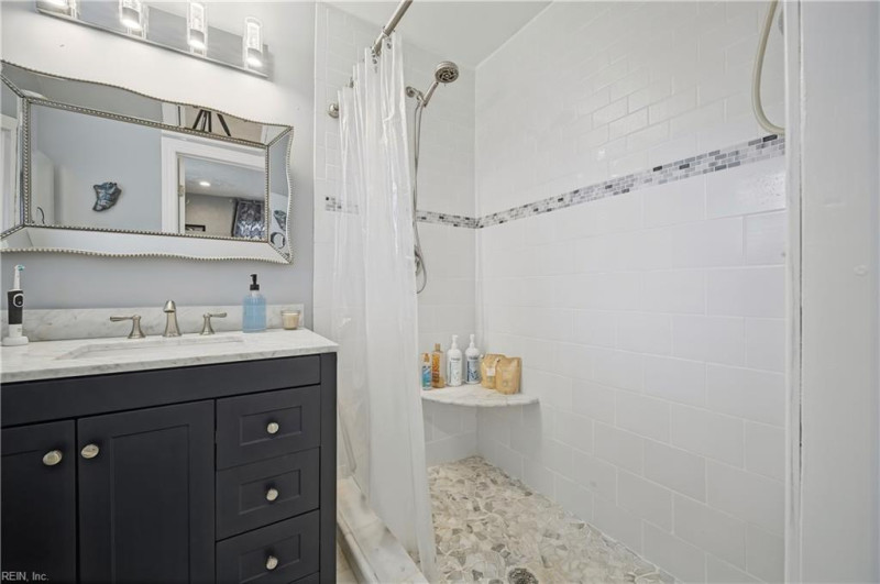 Photo 32 of 44 residential for sale in Virginia Beach virginia