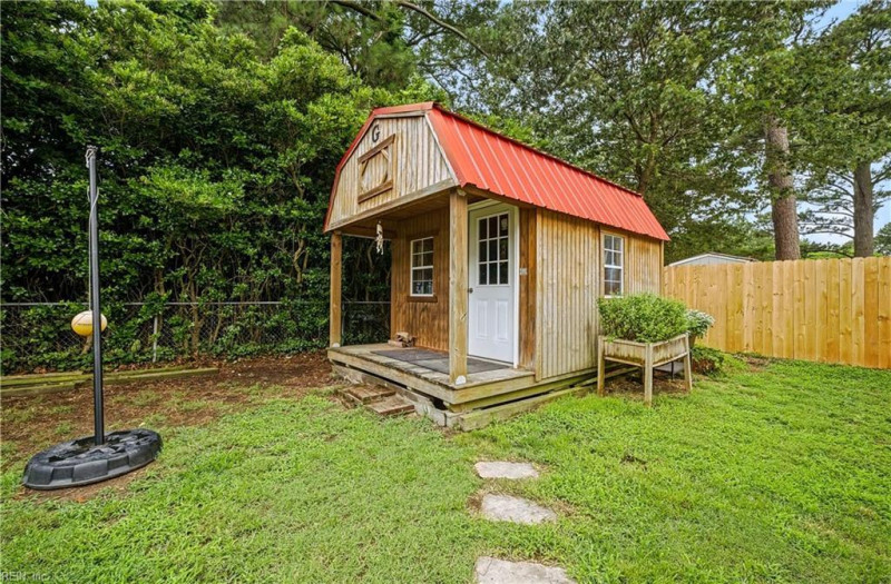 Photo 41 of 44 residential for sale in Virginia Beach virginia