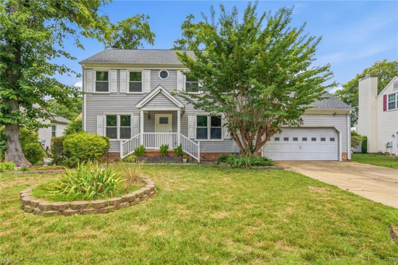 Photo 1 of 38 residential for sale in Hampton virginia