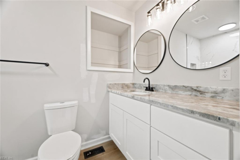 Photo 29 of 38 residential for sale in Hampton virginia