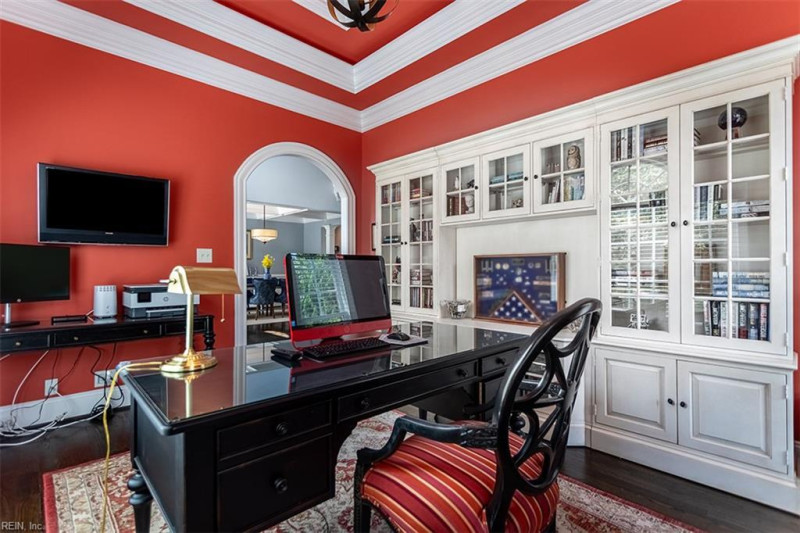 Photo 11 of 50 residential for sale in York County virginia