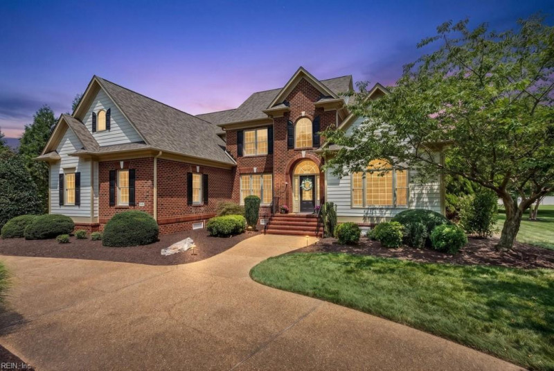 Photo 3 of 50 residential for sale in York County virginia