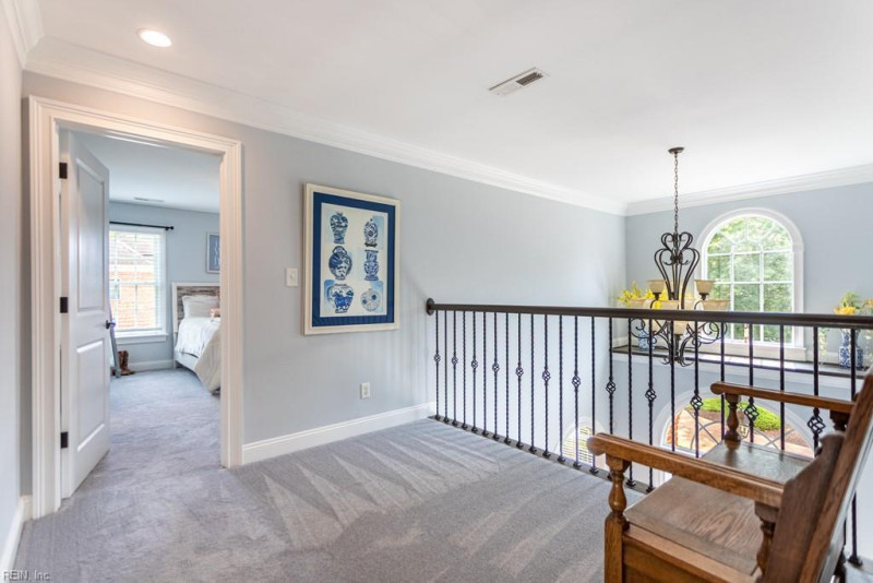 Photo 40 of 50 residential for sale in York County virginia